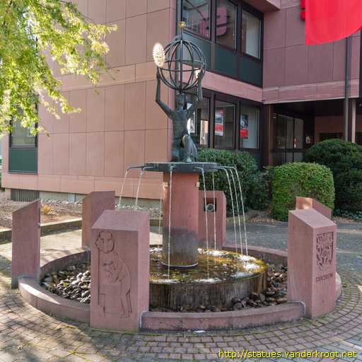 Buchen (Odenwald) /  Bankbrunnen