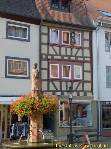 Buchen (Odenwald) /  Hausmadonna