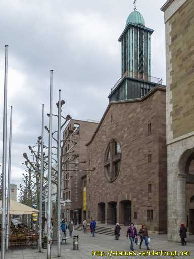 Stuttgart /  Christus und die zwölf Apostelen
