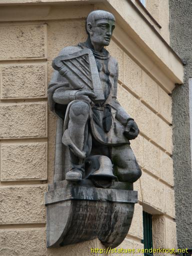 München /  Harfenist