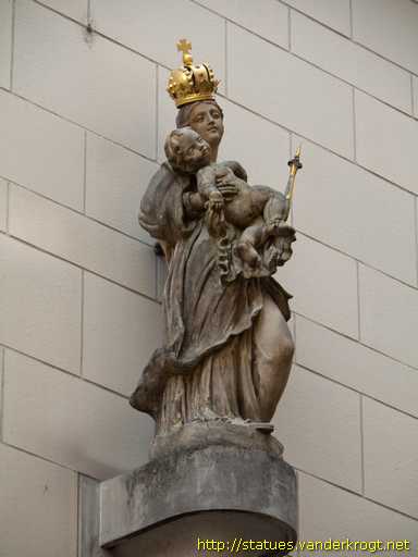 Würzburg /  Hausmadonna