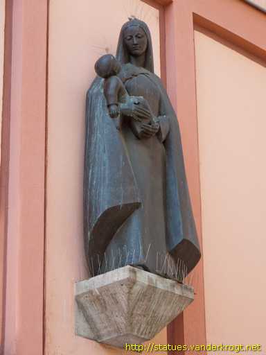 Würzburg /  Hausmadonna