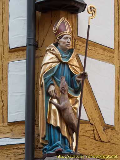 Nürnberg /  Bischof oder Abt mit Hund