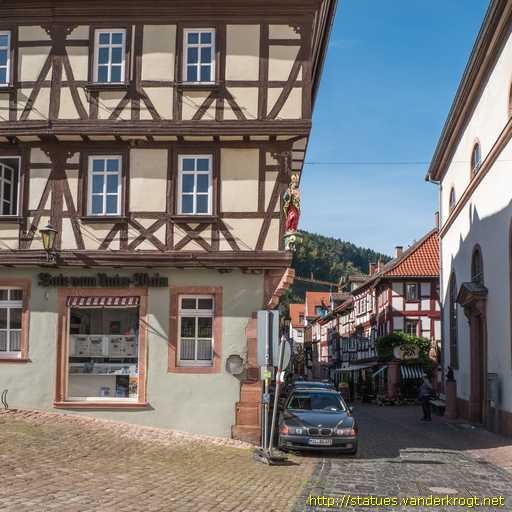 Miltenberg /  Hausmadonna