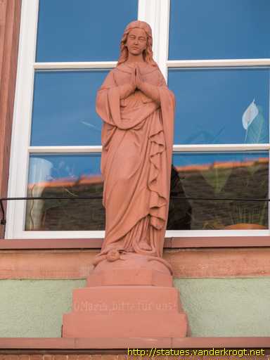 Miltenberg /  Hausmadonna