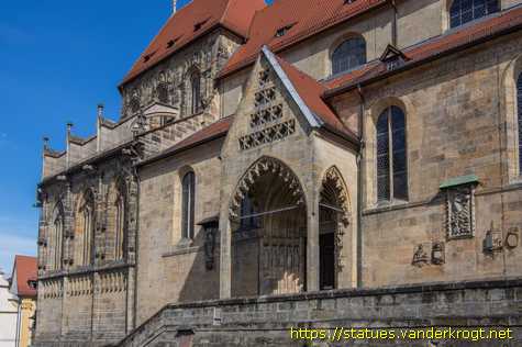 Bamberg /  Nordportal der Oberen Pfarrei in Bamberg