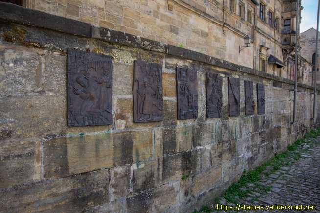 Bamberg /  Reliefs Bistumsgeschichte