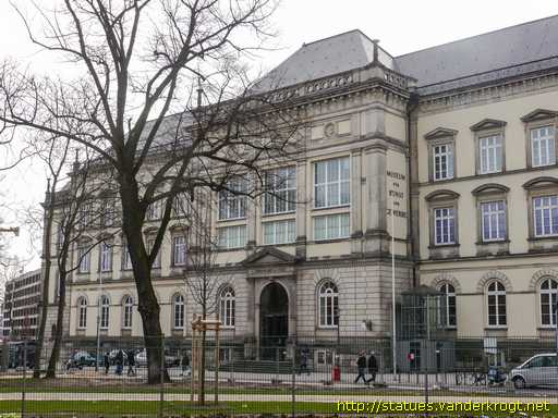 Hamburg /  Porträts von Schriftsteller, Künstler, Wissenschaftler, Historiker, Architekten usw.