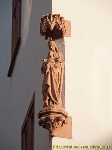 Limburg an der Lahn /  Hausmadonna