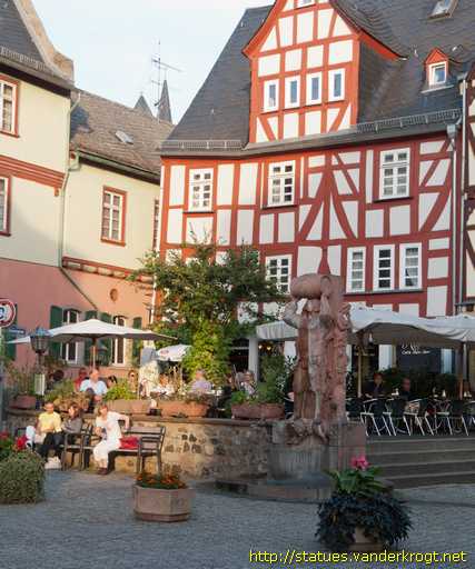 Limburg an der Lahn /  Hattstein-Brunnen
