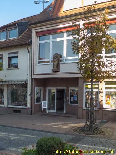 Gernsheim /  Maria mit Kind