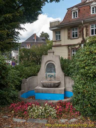 Königstein im Taunus /  Georg-Pingler-Brunnen