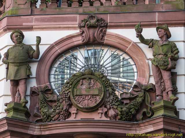 Frankfurt am Main /  Winzer und Kellermeister