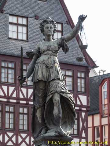 Frankfurt am Main /  Gerechtigkeits- oder Justitia-Brunnen