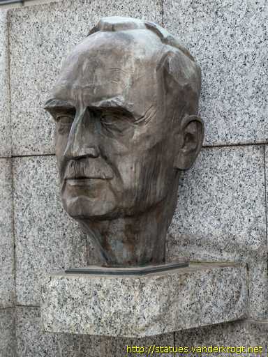 Frankfurt am Main /  Otto Hahn