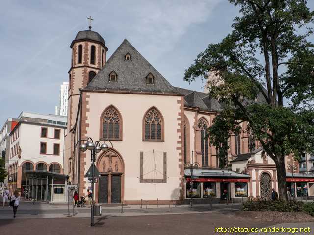 Frankfurt am Main /  Skulpturen an der Liebfrauenkirche