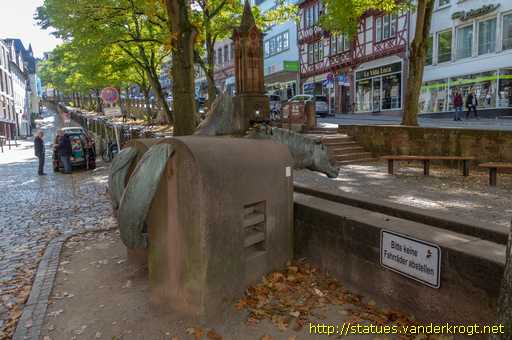 Marburg /  Pferdebrunnen