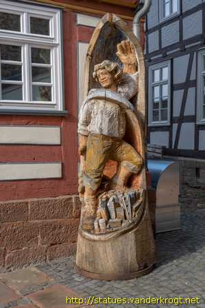 Ziegenhain / Holzfigur