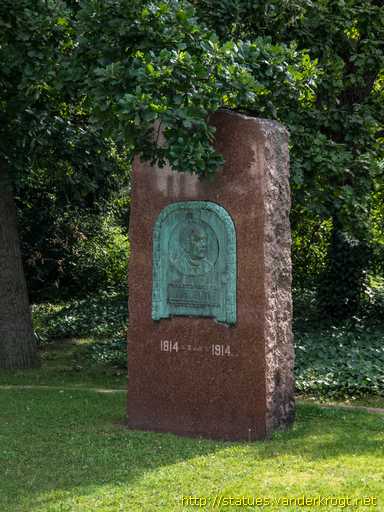 Warnemünde /  John Brinckmann