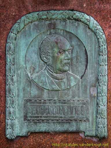 Warnemünde /  John Brinckmann