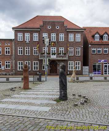 Neukloster / Drei Nonnen