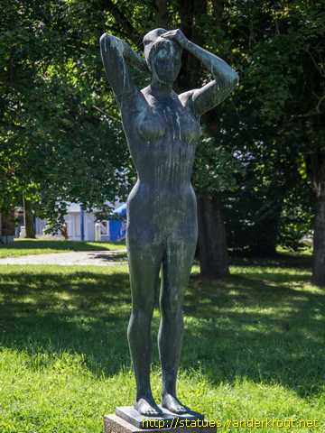 Schwerin /  Schwimmerin