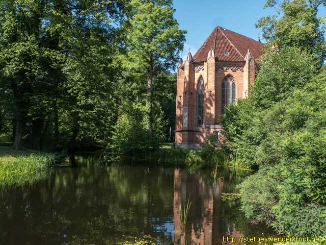 Ludwigslust /  Sankt Helena von Konstantinopel