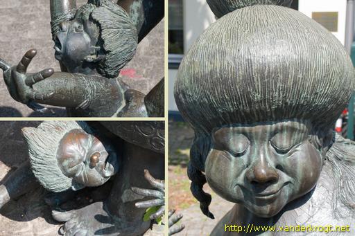 Osnabrück /  Der Pumpenbrunnen oder Die Waschfrau
