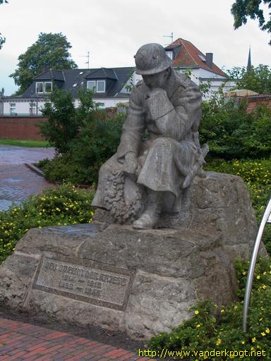 Brake /  Soldatendenkmal