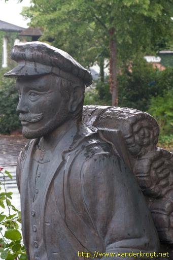 Kirchhatten /  Hatter Mattenflechter