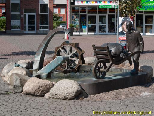 Kirchohsen /  Mühlradbrunnen