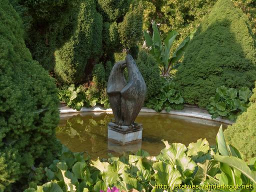 Königslutter am Elm /  Seehundebrunnen