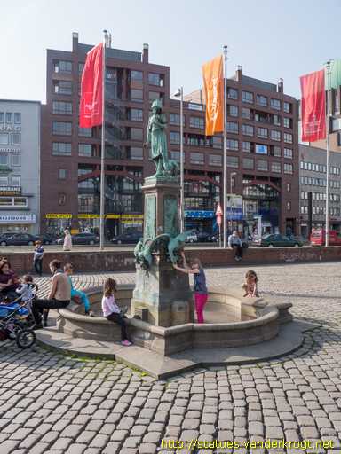 Hannover /  Gänseliesel-Brunnen