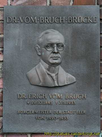 Leer /  Erich vom Bruch