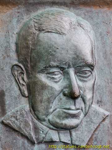 Leer /  Ernst Reuter
