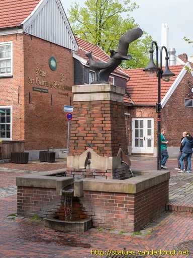 Jever /  Kiebitzbrunnen
