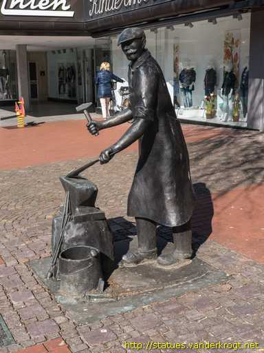 Friesoythe /  Friesoyther Sensenschmied