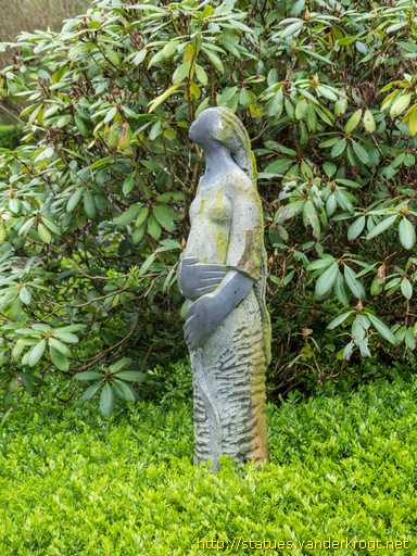 Cuxhaven /  Die Schwangere