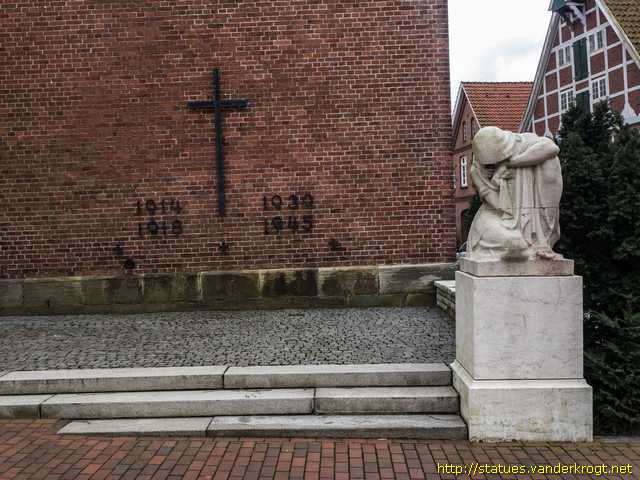 Otterndorf /  Kriegerdenkmal