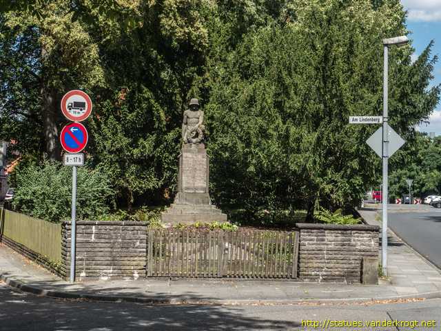 Sandkamp /  Kriegerdenkmal 1914-18