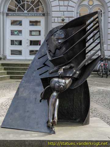 Celle /  Lecture - Die Lesende