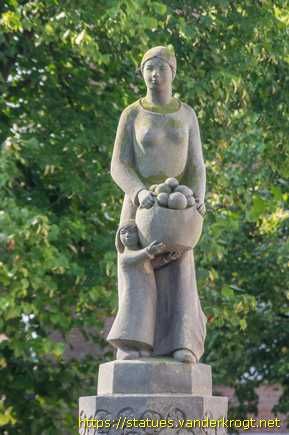 Melle /  Partnerschaftsbrunnen - St. Petri-Brunnen