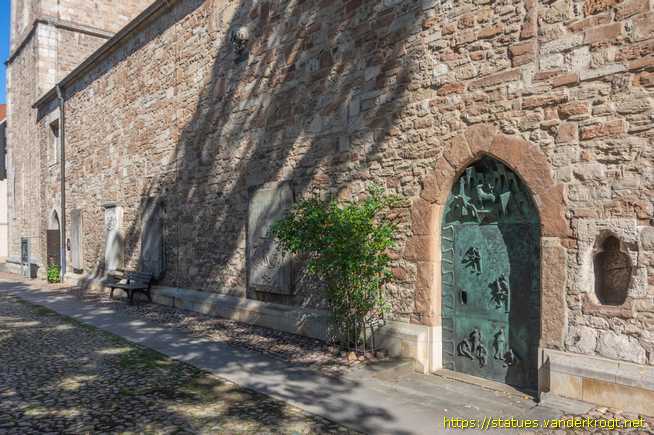 Braunschweig /  Brauttür der Magni-Kirche