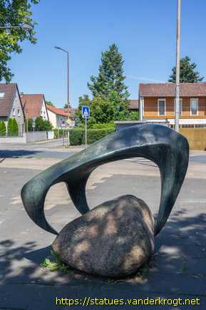 Peine /  Naturwissenschaften ('Die Kralle')