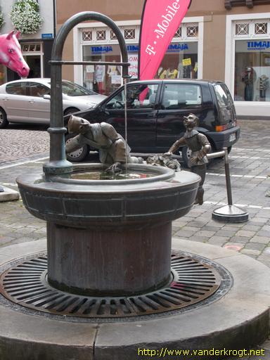 Warendorf /  Guter-Montag-Brunnen