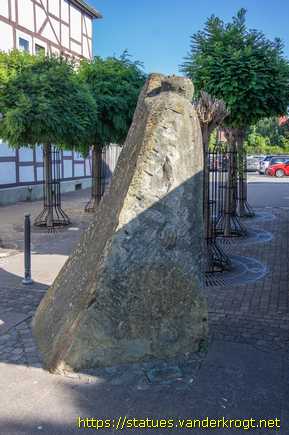 Marsberg /  Erdverbundenheit und Zukunft