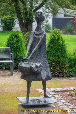 Rheine /  Marktbegeherin