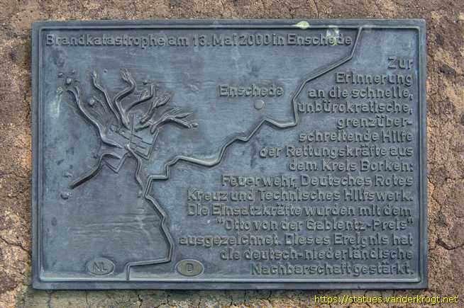 Gronau (Westf.) /  Gedenktafel Hilfe Brandkatastrophe Enschede 2000