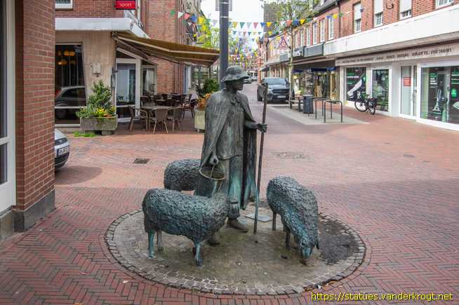 Stadtlohn /  Der Schäfer tränkt die Schafe
