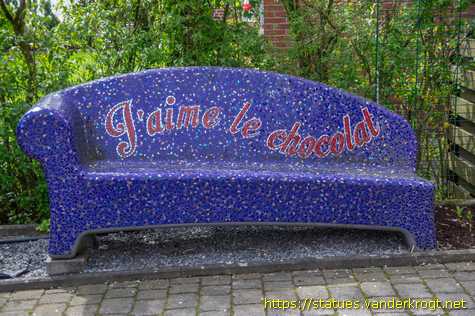 Südlohn /  Social Sofa: 'J'aime le chocolat'